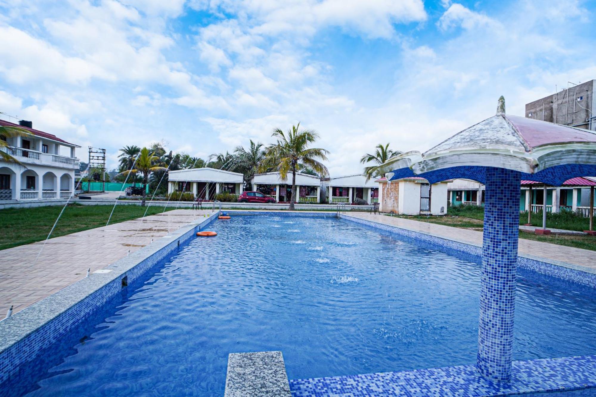 Silver Sand Eco Resort !! Beachfront !! With Biggest Pool And Huge Open Area !! Ideal For Weddings !! Couple Friendly !! Mandarmani Exteriör bild